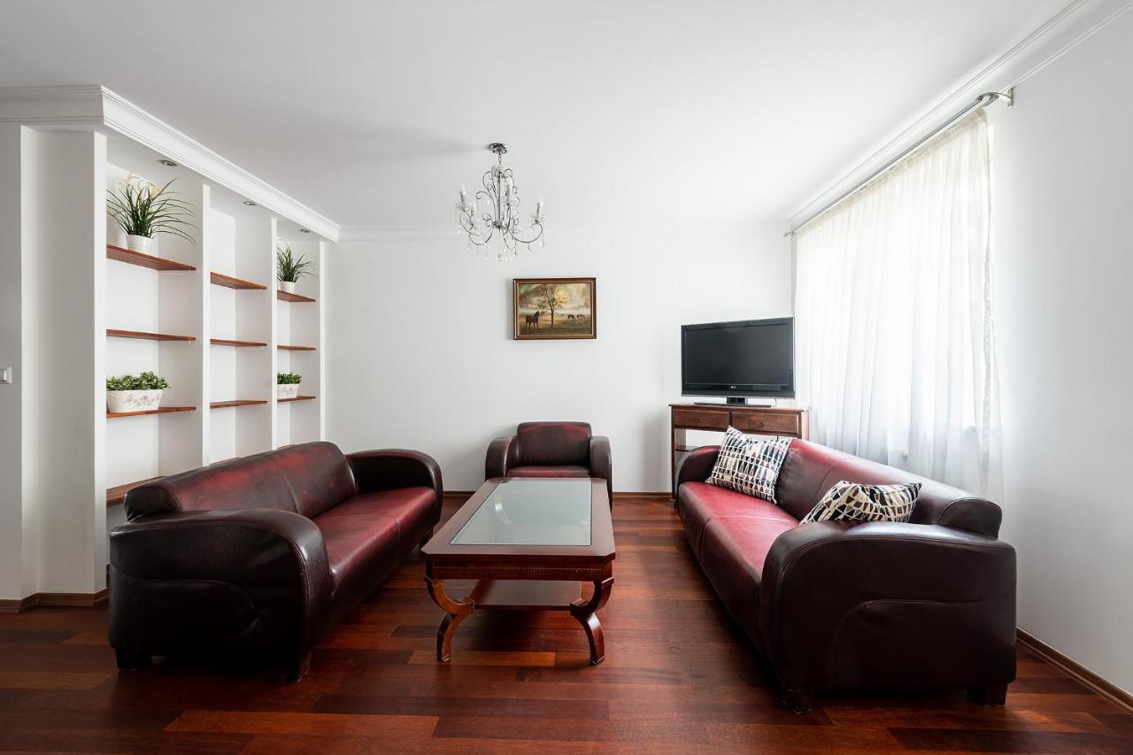 Bukowinska 12 Prywatne Mieszkanie 80M2 Z Dwiema Sypialniami I Balkonem 2X Bezplatne Miejsca Parkingowe Samodzielne Zameldowanie! Private Garage! Self Check-In System! Warschau Buitenkant foto