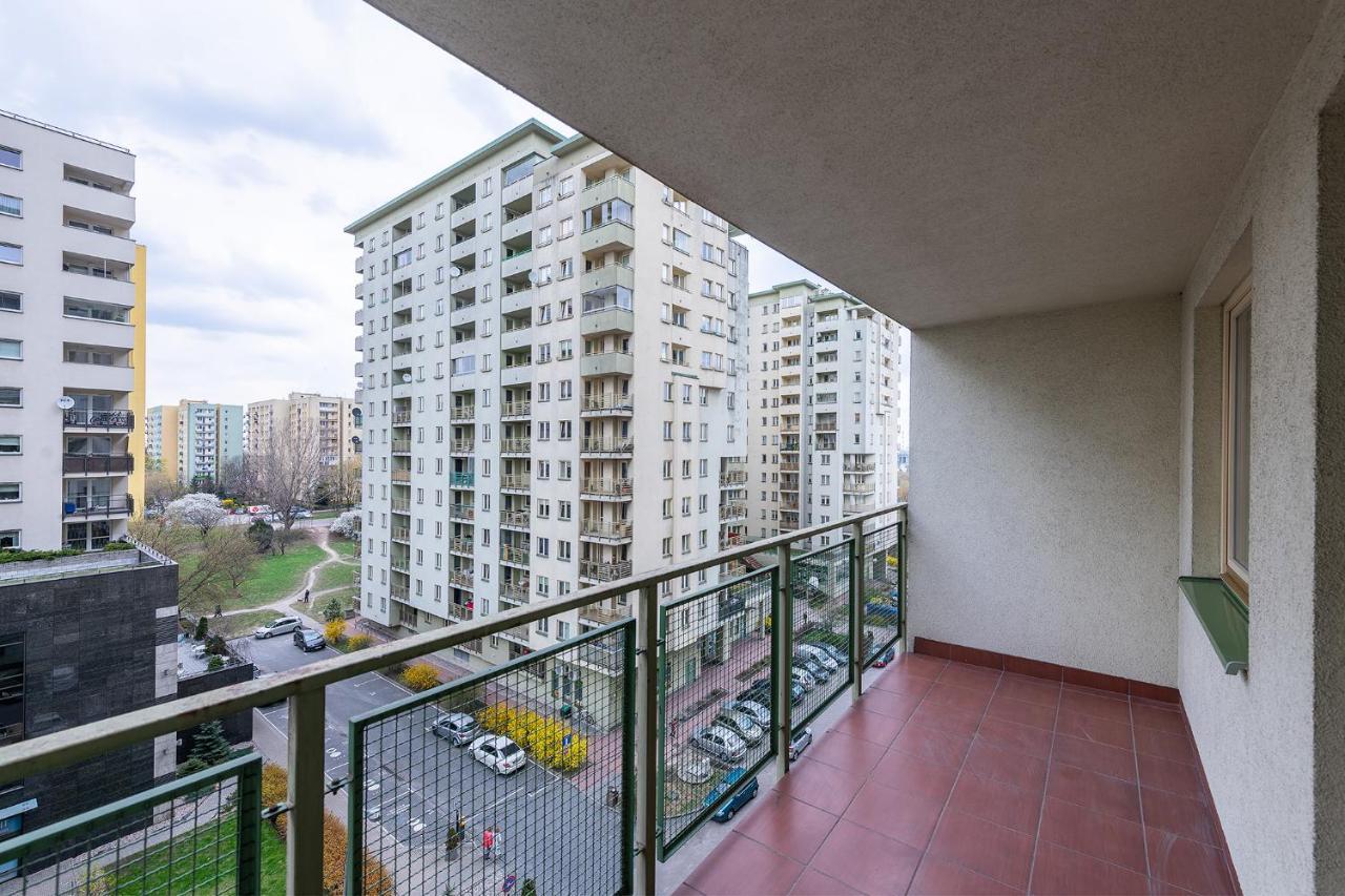 Bukowinska 12 Prywatne Mieszkanie 80M2 Z Dwiema Sypialniami I Balkonem 2X Bezplatne Miejsca Parkingowe Samodzielne Zameldowanie! Private Garage! Self Check-In System! Warschau Buitenkant foto